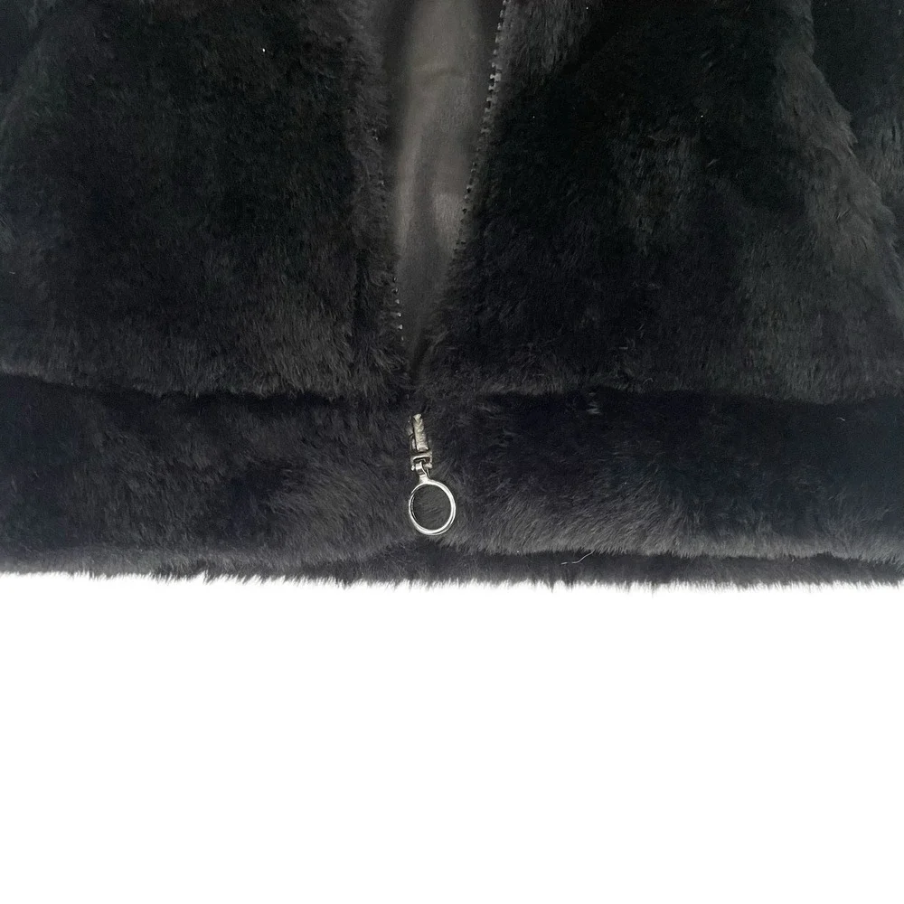 Urban Republic Girls Faux Fur Vest Size 3T Black Full Zip Up‎ Warm Cozy Jacket